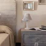 Cita * Итри